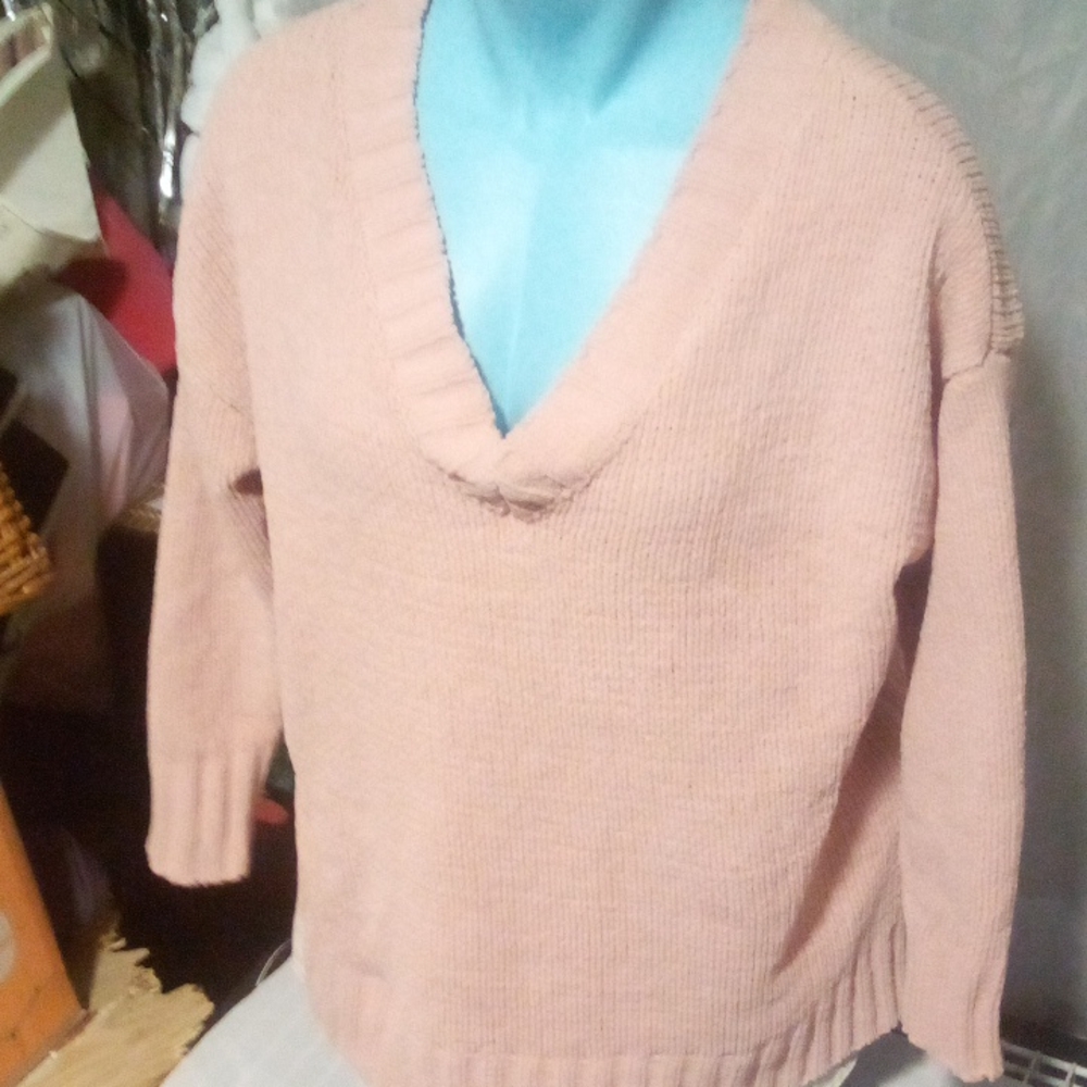 Attar'd State women's sweater